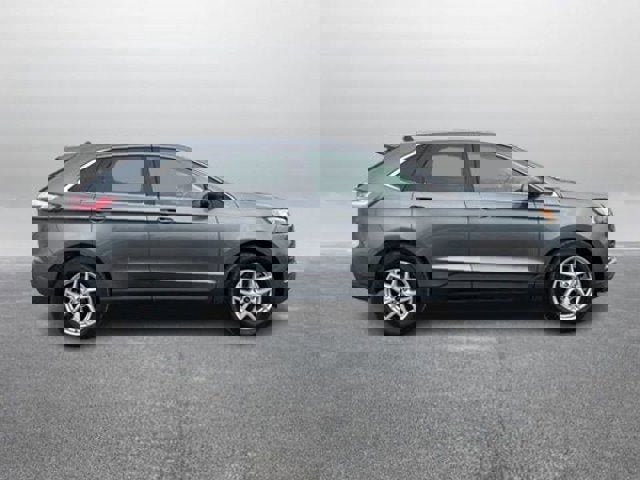 Certified 2024 Ford Edge SEL image 2