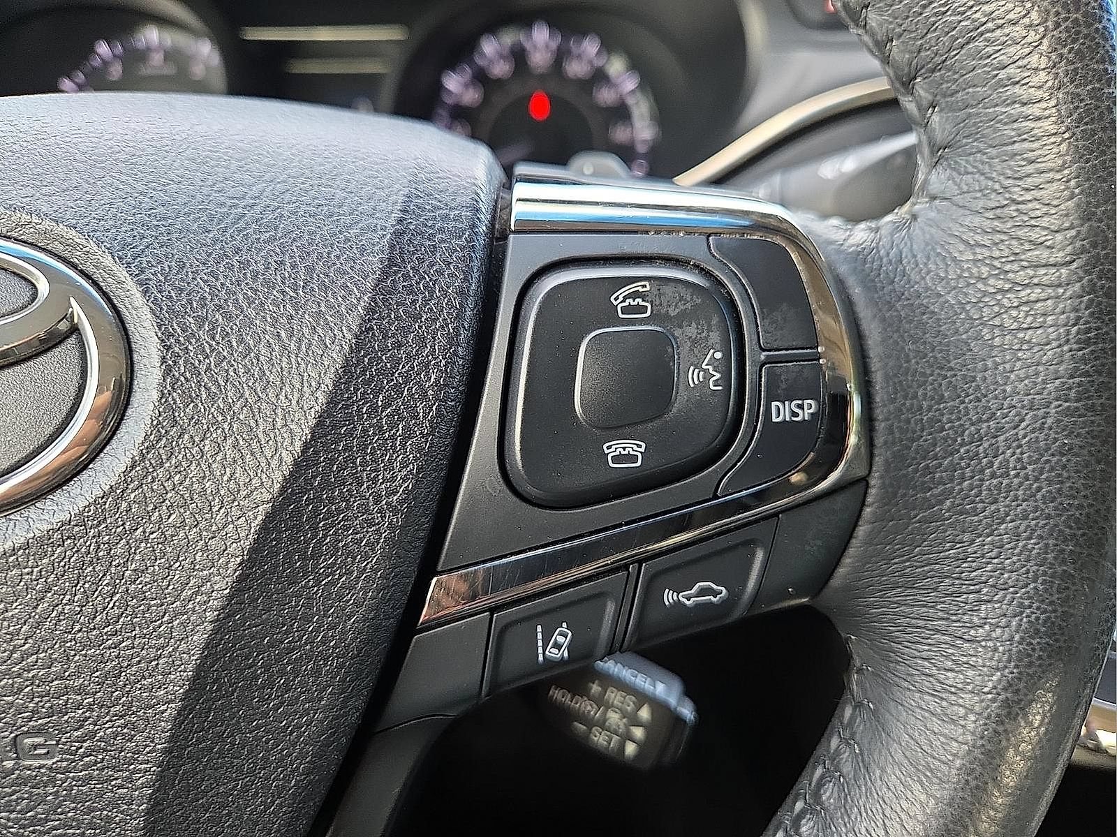 Used 2018 Toyota Avalon XLE Premium FWD image 21