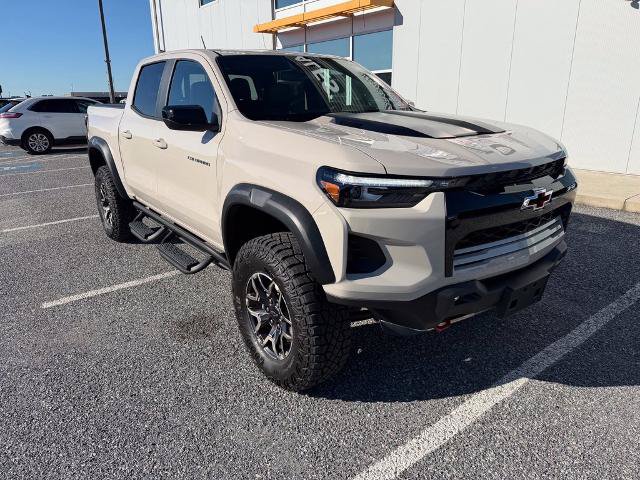 Used 2026 Chevrolet Colorado ZR2 AWD/4WD image 2
