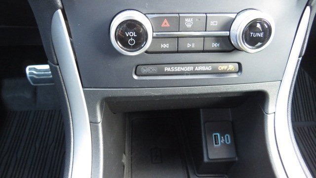 Certified 2022 Ford Edge ST-Line image 19