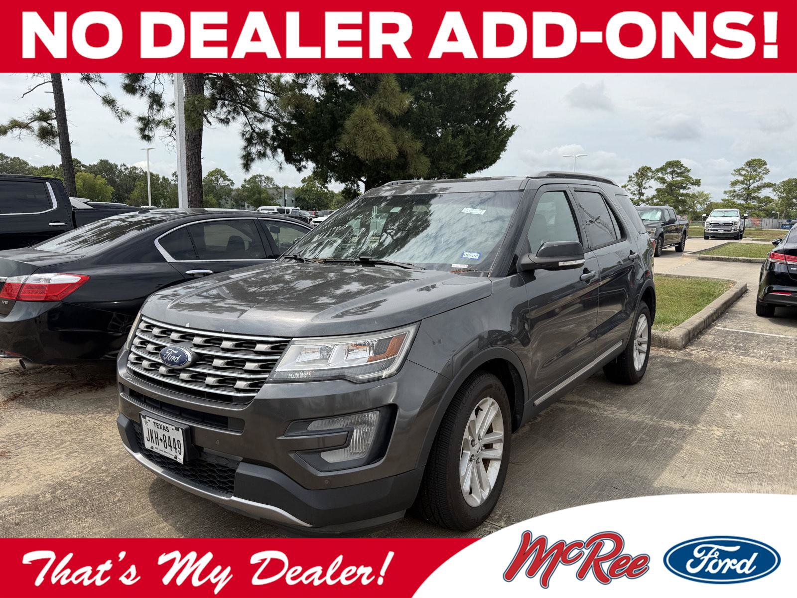 Certified 2017 Ford Explorer XLT w/ Equipment Group 202A