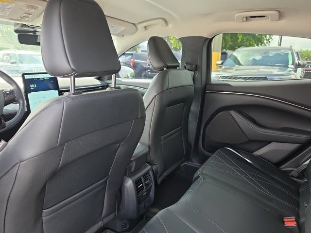 Certified 2022 Ford Mustang Mach-E Select w/ Comfort/Technology Package RWD image 17