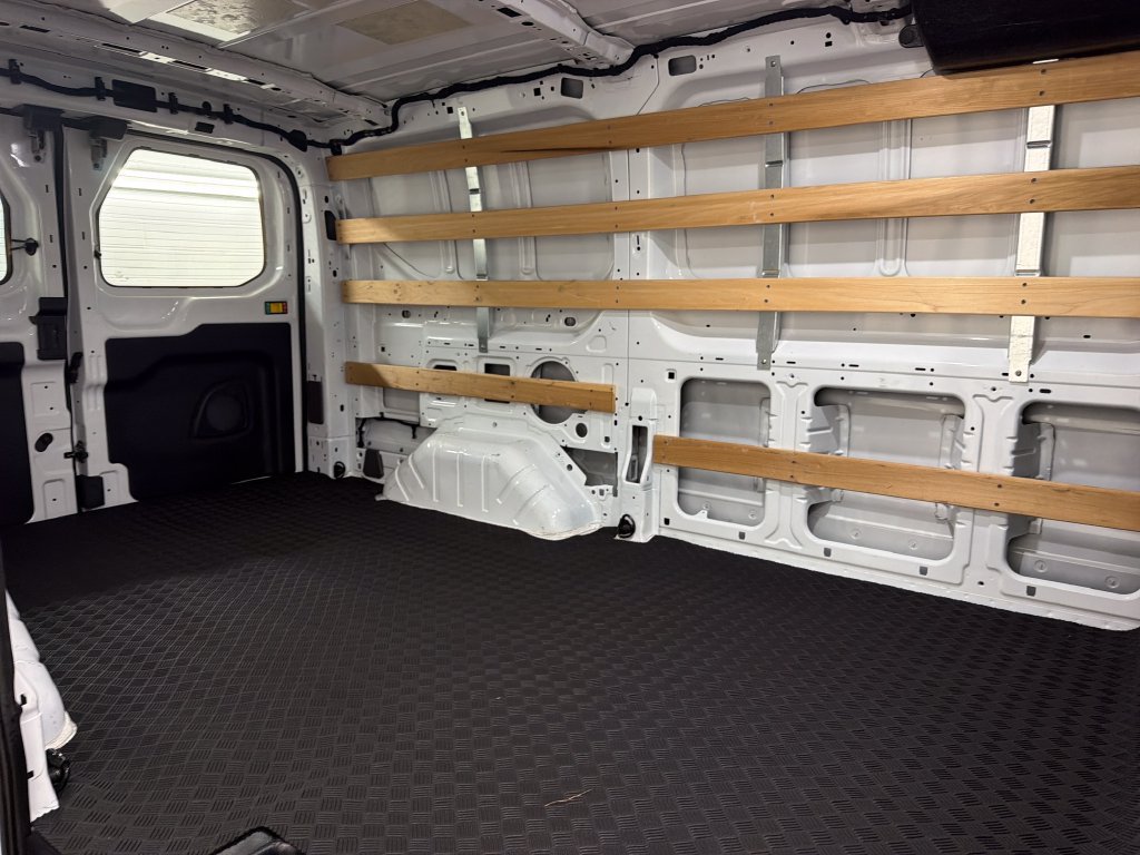 Certified 2025 Ford Transit 250 Low Roof w/ Exterior Upgrade Package RWD image 31
