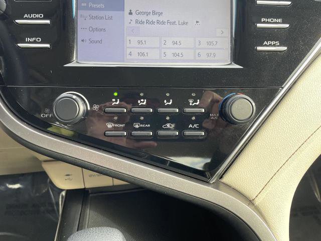 Used 2018 Toyota Camry LE image 24