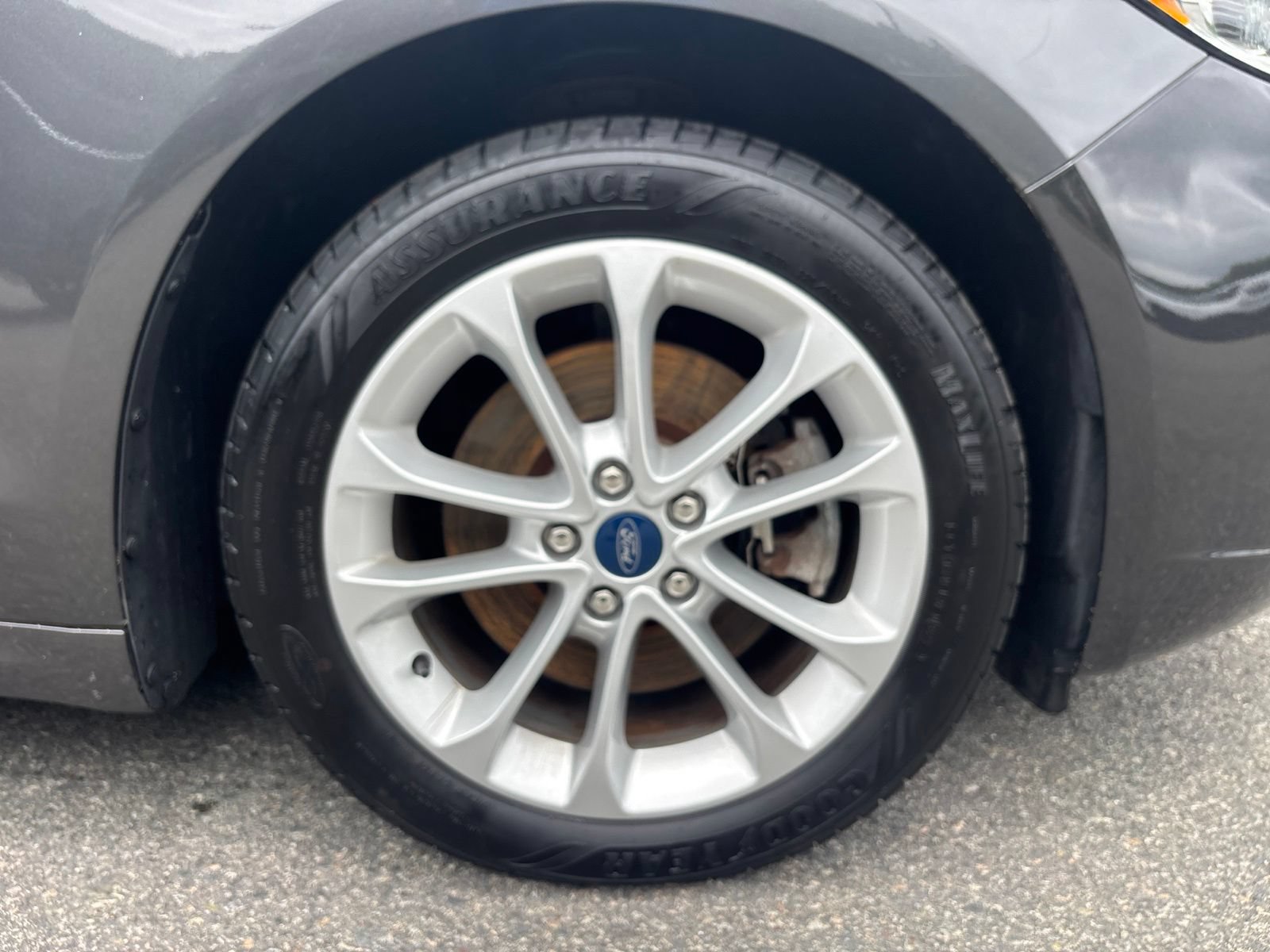 Certified 2019 Ford Fusion Energi Titanium FWD image 37