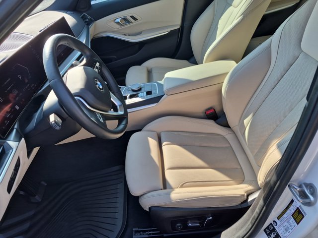 Used 2024 BMW 330i xDrive Sedan w/ Premium Package AWD/4WD image 16