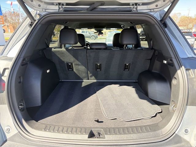 Used 2025 GMC Terrain Elevation w/ Elevation Premium Package image 27