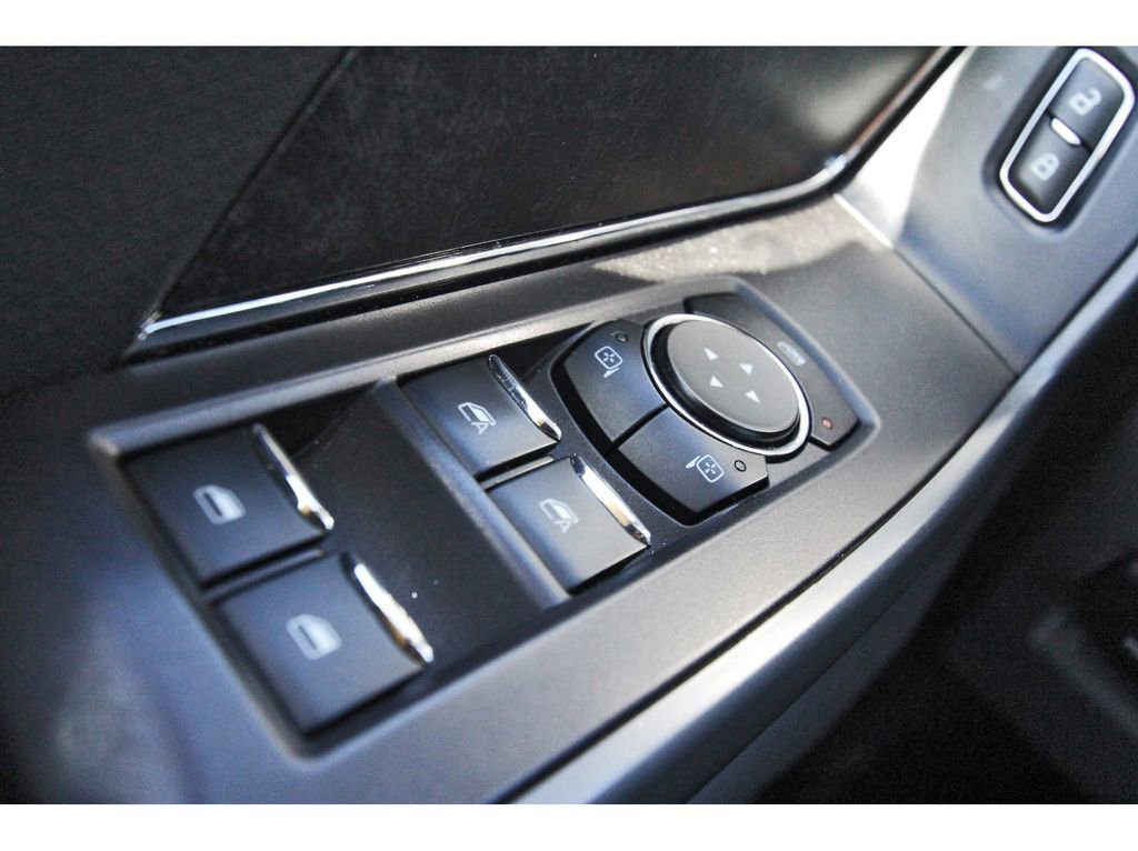 Certified 2021 Ford F150 XLT w/ Equipment Group 302A High image 19