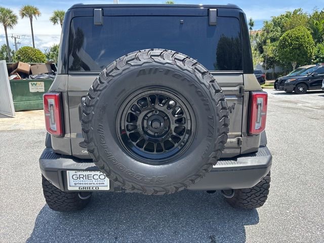 Certified 2025 Ford Bronco Badlands AWD/4WD image 3