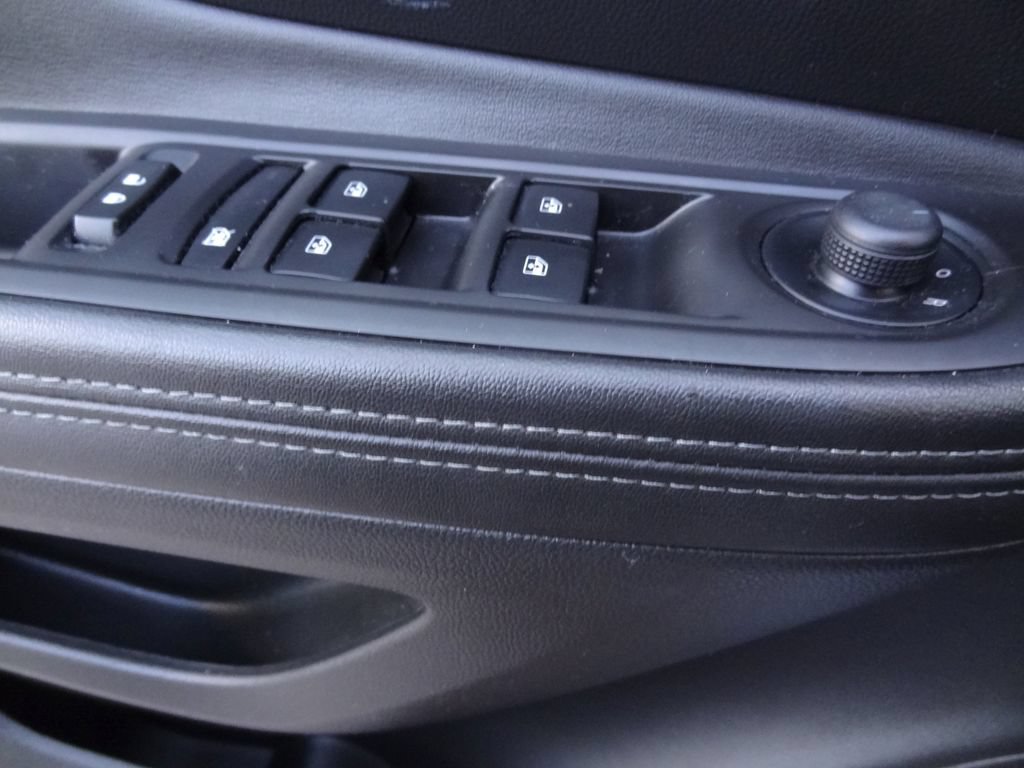 Used 2019 Buick Encore Preferred FWD image 14