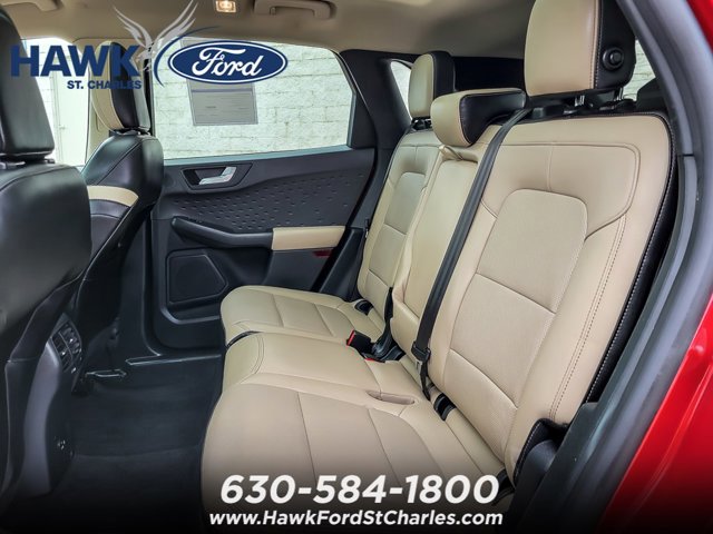 Certified 2020 Ford Escape Titanium AWD/4WD image 10