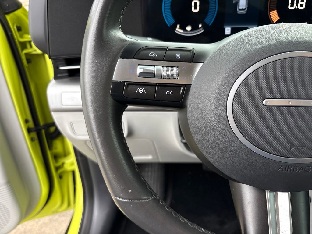 Used 2024 Hyundai Kona SEL image 18