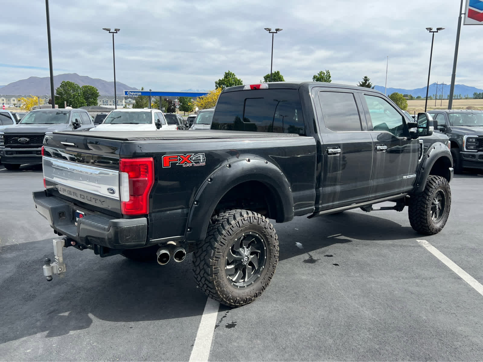 Certified 2018 Ford F350 Platinum w/ Platinum Ultimate Package AWD/4WD image 7