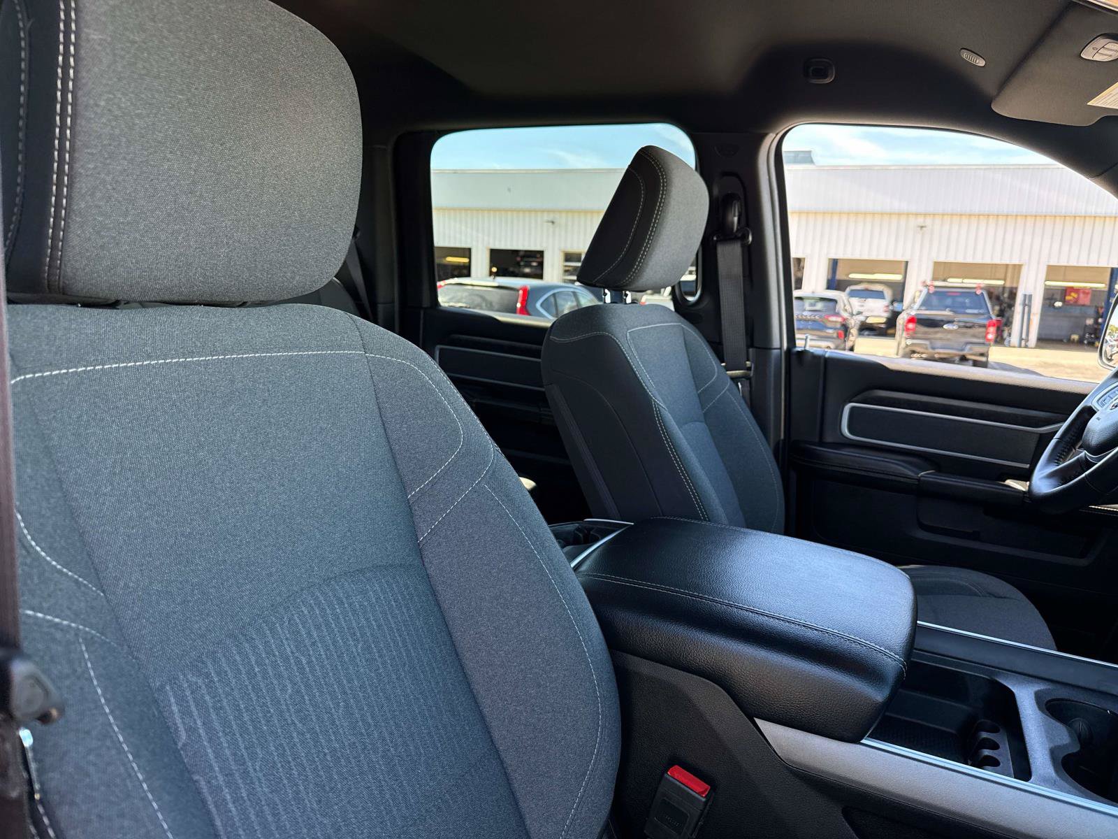 Used 2022 RAM 2500 Big Horn w/ Night Edition AWD/4WD image 22