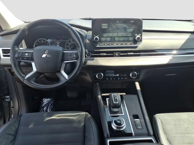 Used 2022 Mitsubishi Outlander SE FWD image 12