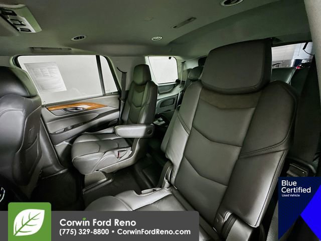 Used 2018 Cadillac Escalade Premium Luxury image 29