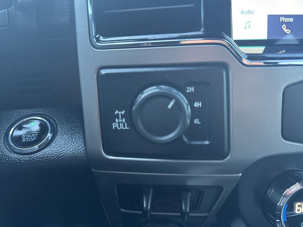 Certified 2022 Ford F350 Lariat w/ Black Appearance Package image 31