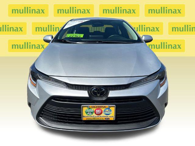 Used 2025 Toyota Corolla LE FWD image 16