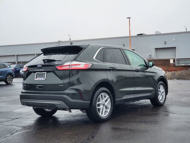Certified 2024 Ford Edge SEL w/ Convenience Package image 3