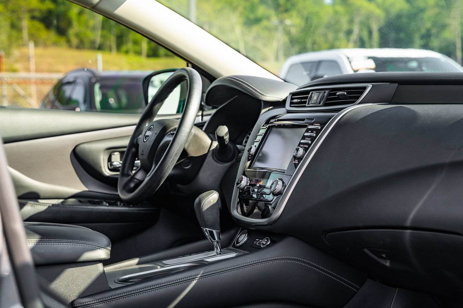 Used 2023 Nissan Murano S FWD image 12