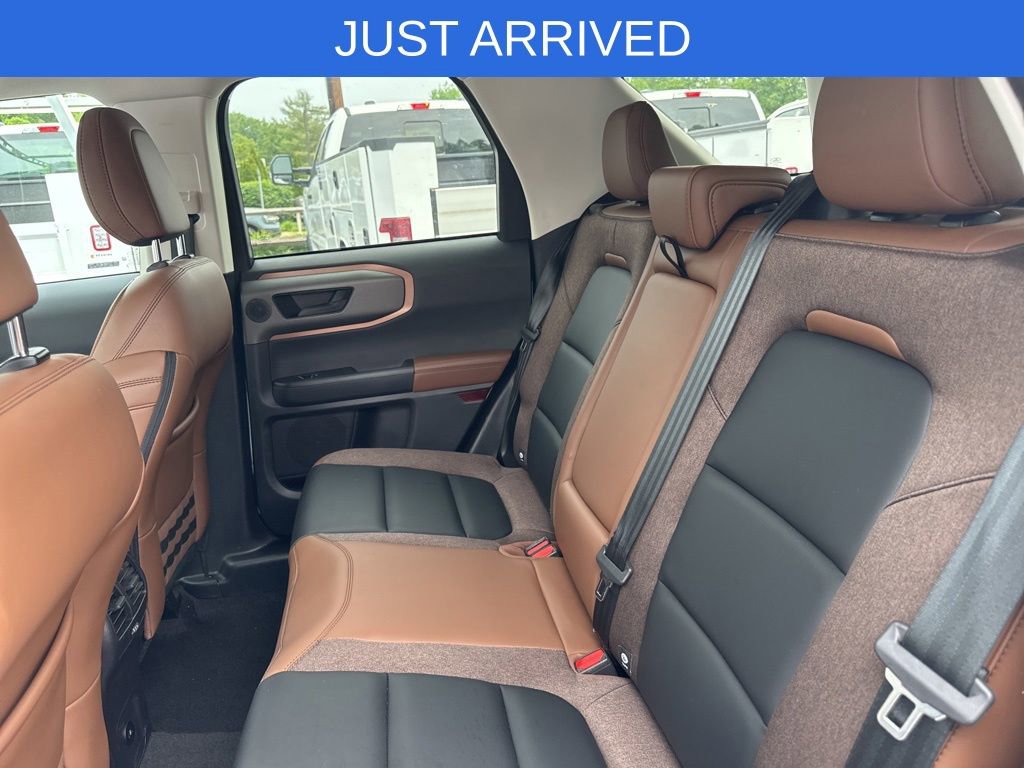 Certified 2025 Ford Bronco Sport Outer Banks w/ Outer Banks Tech Package+ AWD/4WD image 36