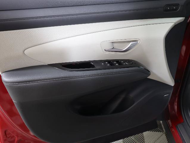 Used 2025 Hyundai Tucson Limited AWD/4WD image 35