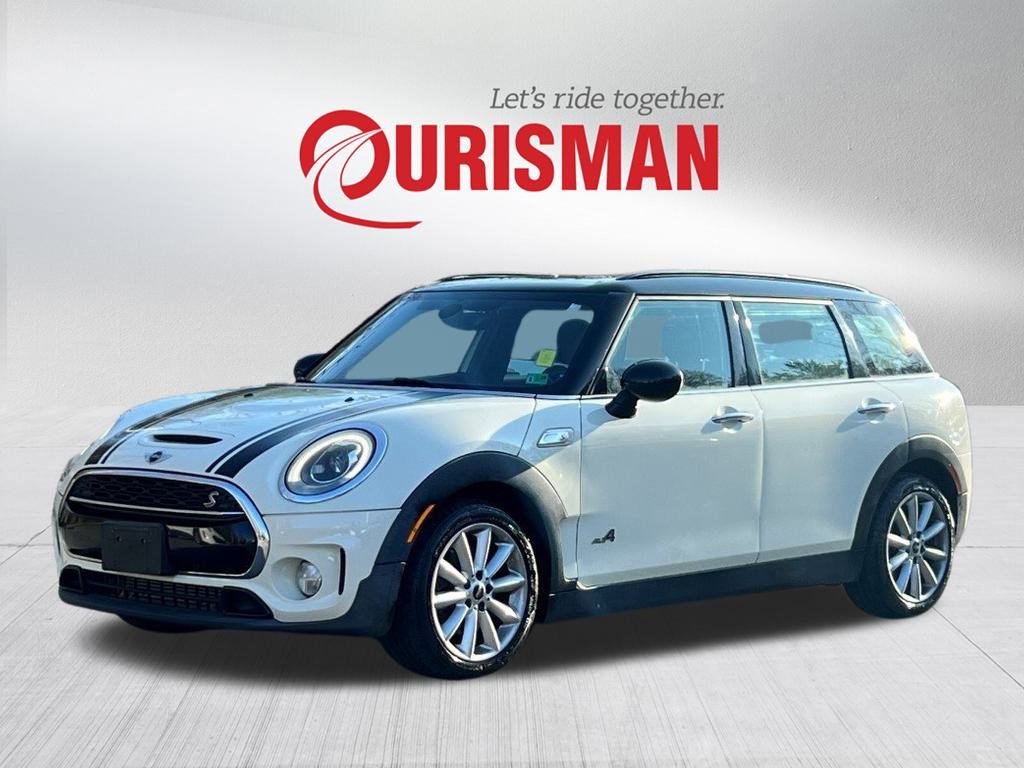 Used 2017 MINI Cooper Clubman S image 2