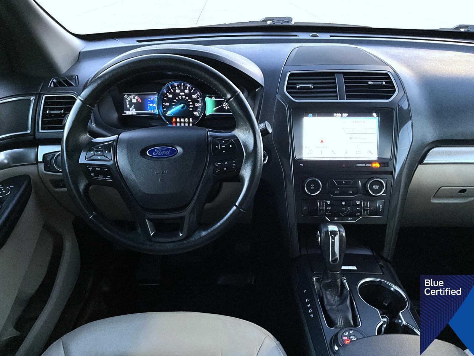 Certified 2018 Ford Explorer XLT w/ Equipment Group 202A AWD/4WD image 13