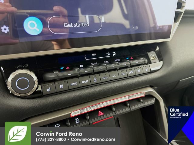 Used 2025 Toyota Sequoia Limited AWD/4WD image 20