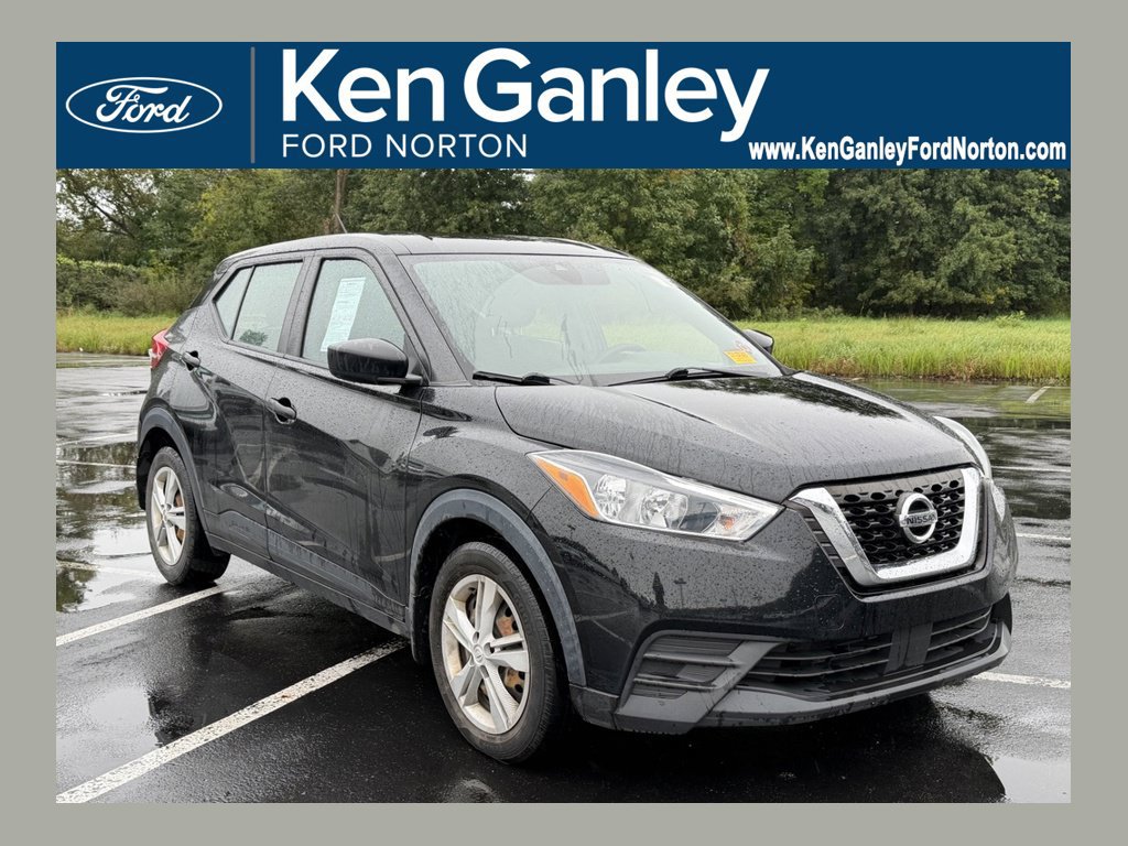 Used 2020 Nissan Kicks S FWD image 1