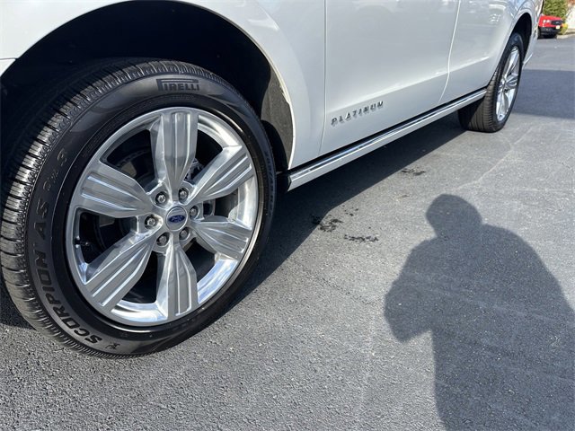 Certified 2024 Ford Expedition Max Platinum image 13