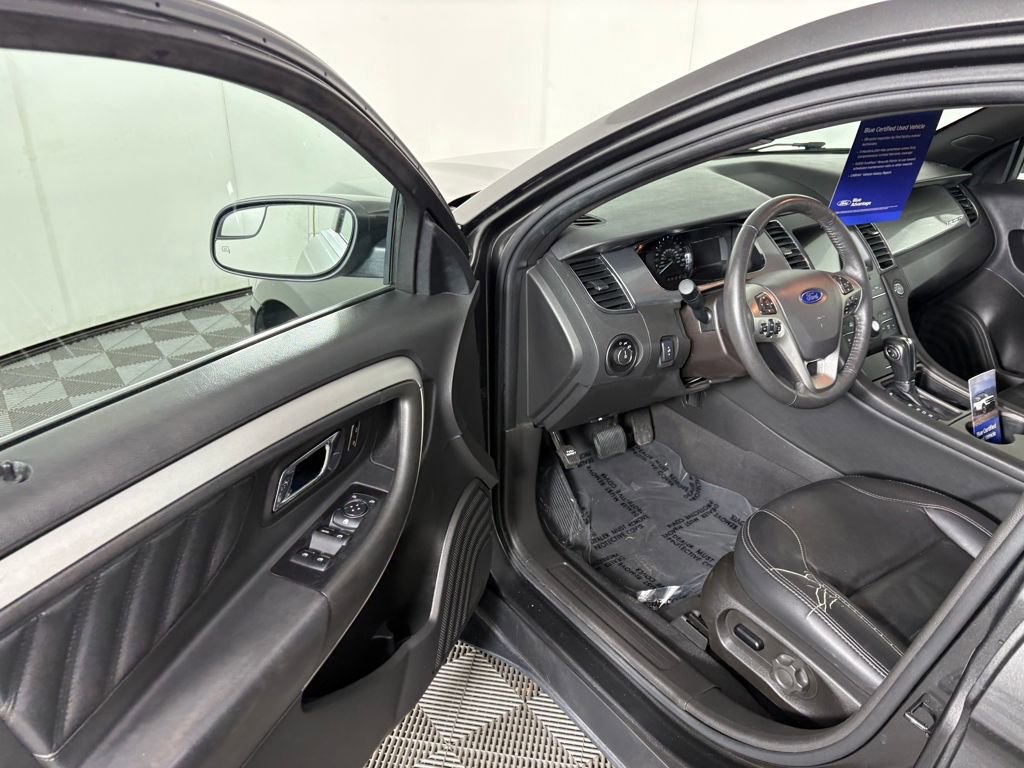 Certified 2019 Ford Taurus SEL w/ Equipment Group 201A image 12