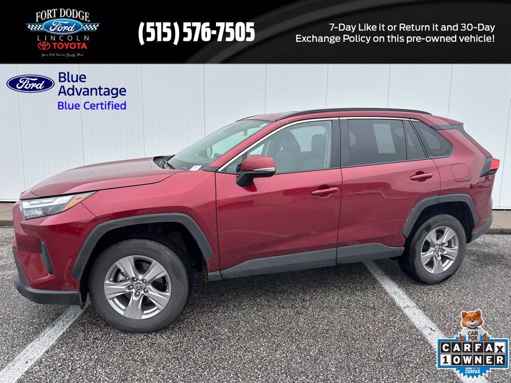 Used 2025 Toyota RAV4 XLE AWD/4WD image 1