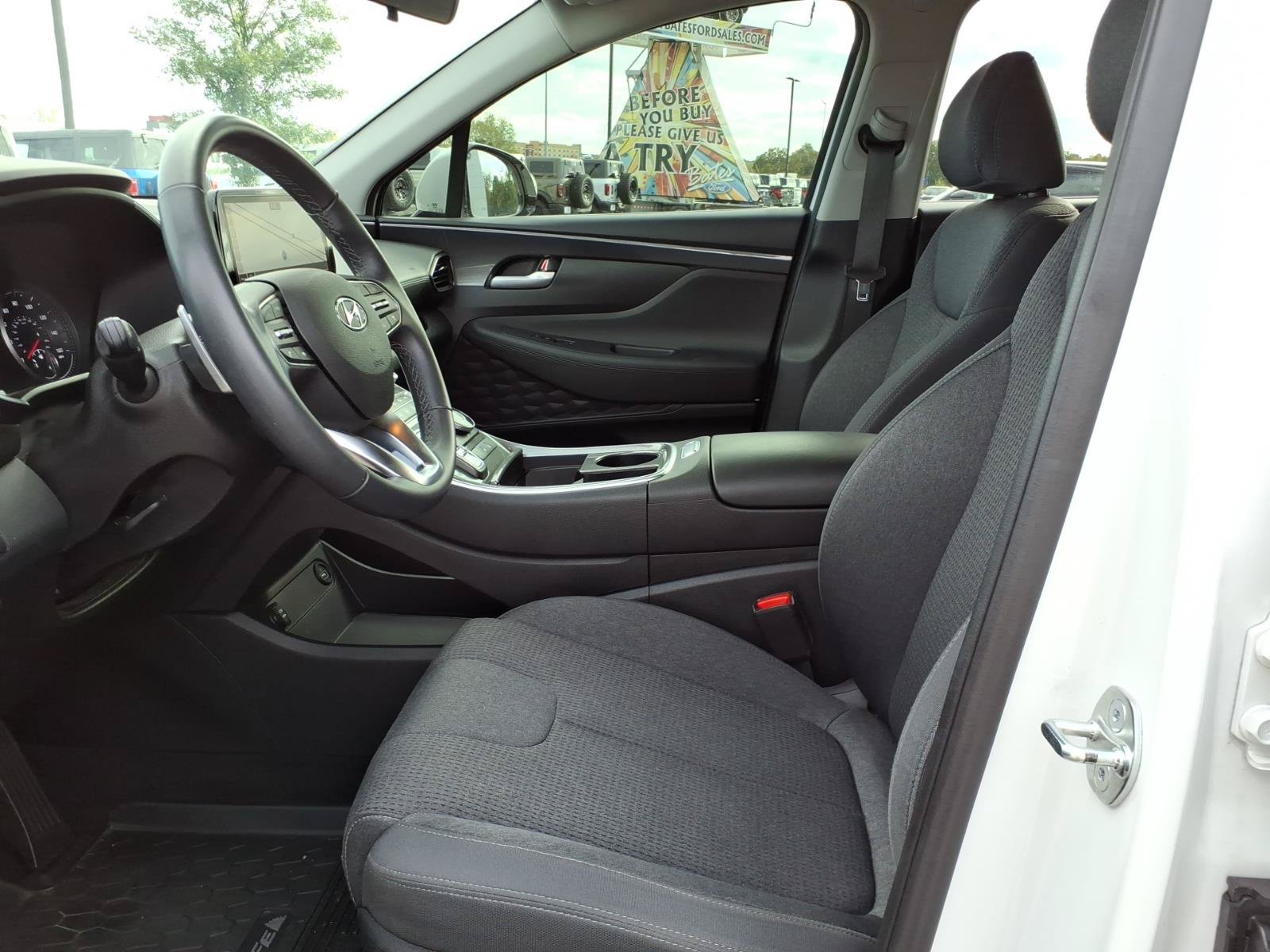 Used 2023 Hyundai Santa Fe SEL w/ Cargo Package FWD image 10