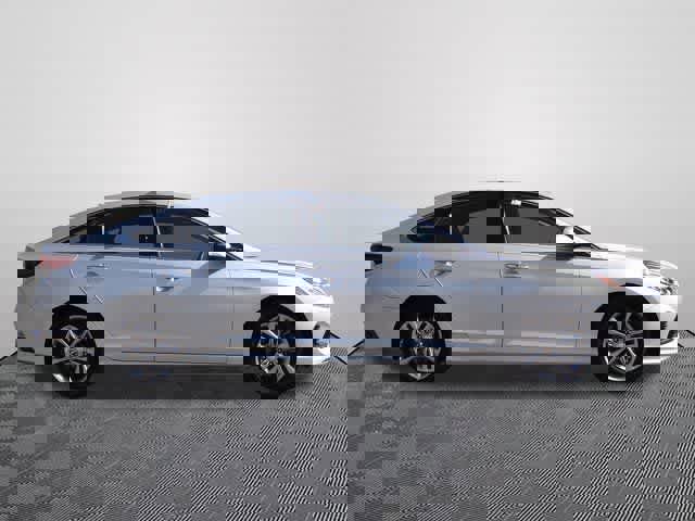 Used 2018 Hyundai Sonata Limited image 4