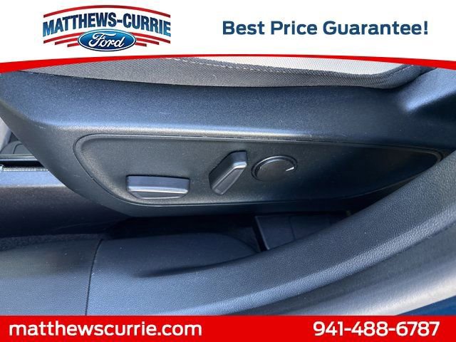 Certified 2020 Ford Escape SE image 10