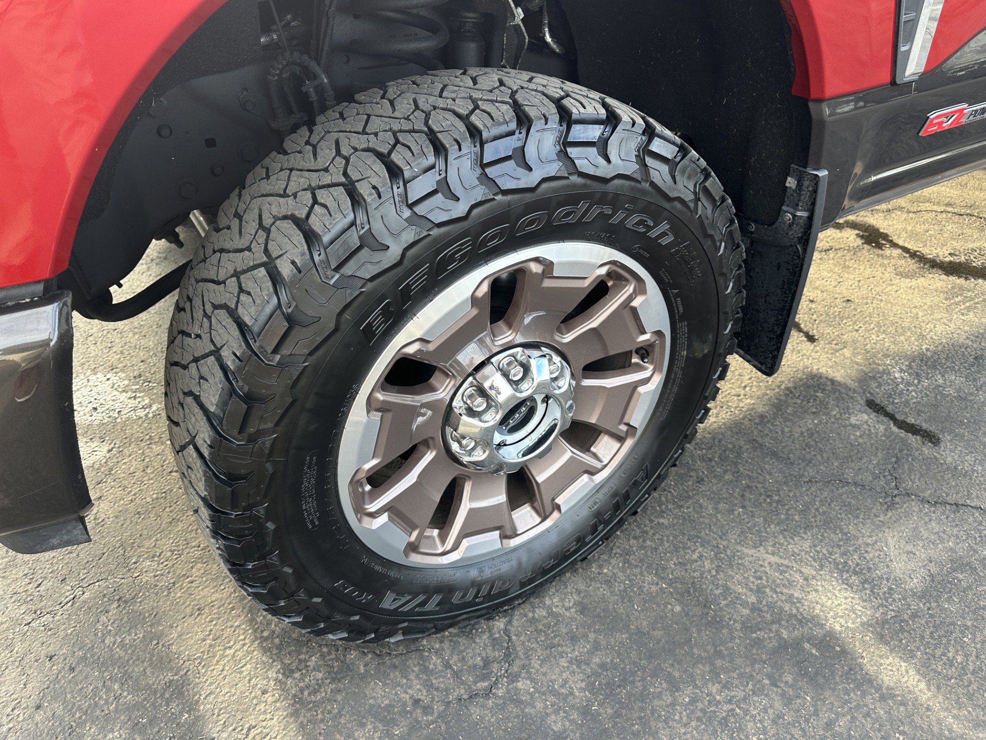 Certified 2024 Ford F250 King Ranch image 8