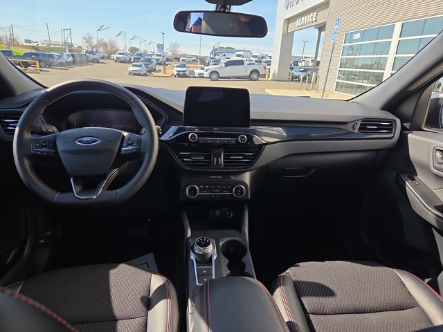 Certified 2025 Ford Escape ST-Line AWD/4WD image 15