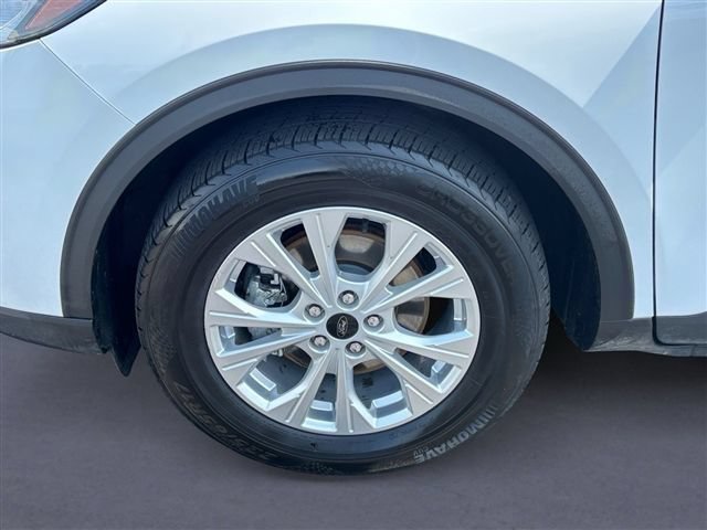 Certified 2025 Ford Escape Active FWD image 13