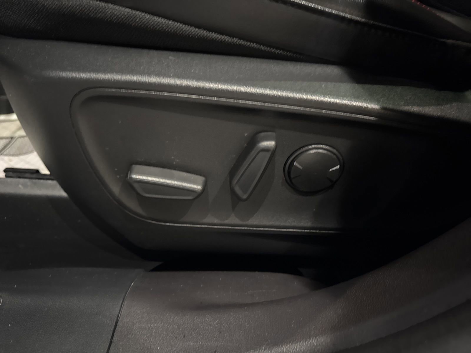 Certified 2023 Ford Escape ST-Line w/ Tech Pack #1 image 27