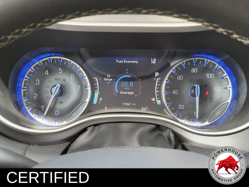 Used 2023 Chrysler Pacifica Touring-L FWD image 35