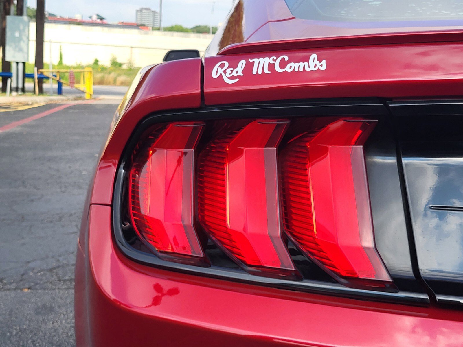 Certified 2022 Ford Mustang Premium RWD image 11