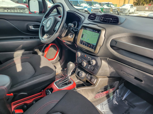 Used 2020 Jeep Renegade Trailhawk w/ UConnect 8.4 Nav Group image 22