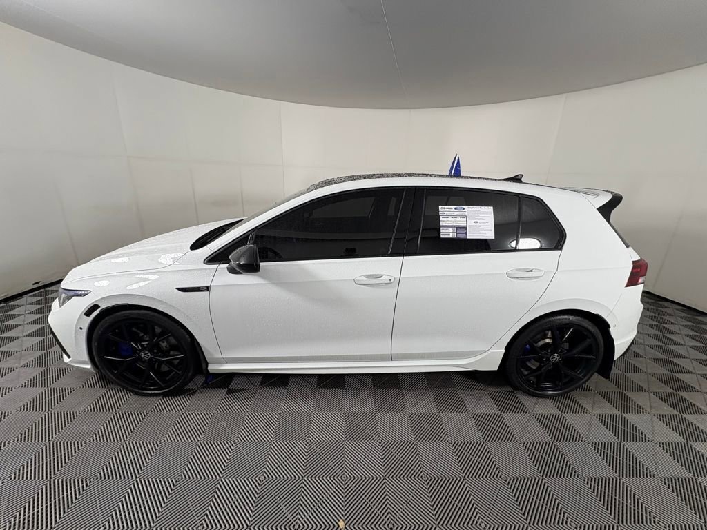 Used 2022 Volkswagen Golf R image 2