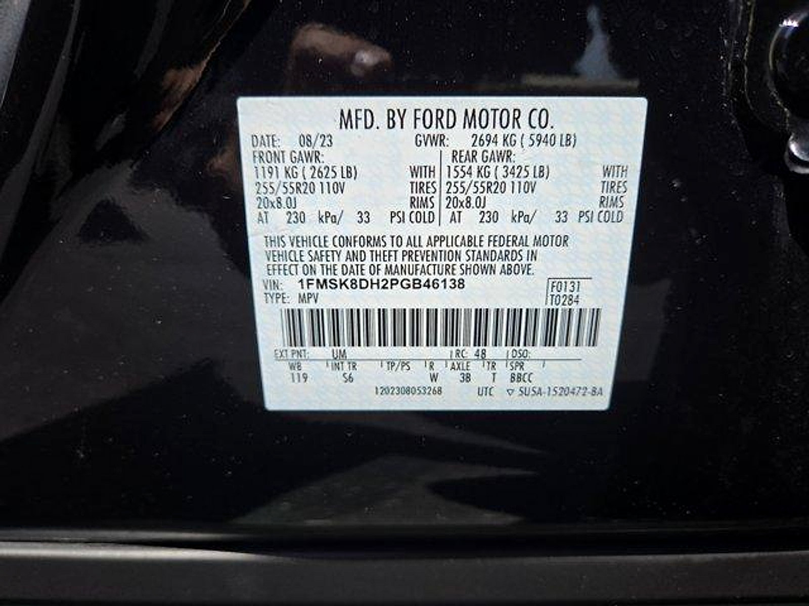 Certified 2023 Ford Explorer XLT w/ Equipment Group 202A AWD/4WD image 27
