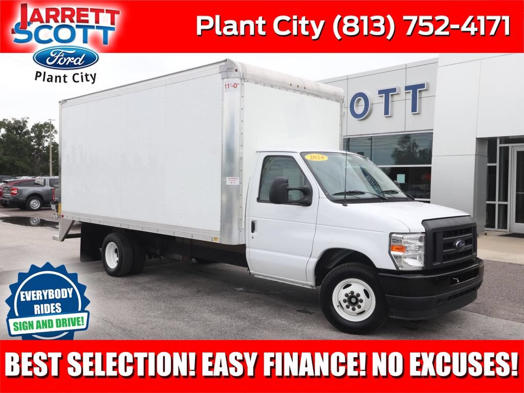 Certified 2024 Ford E-350 and Econoline 350 Super Duty w/ Power Windows & Locks Group