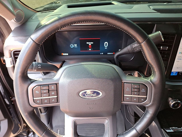 Certified 2024 Ford F250 Lariat w/ Lariat Ultimate Package AWD/4WD image 16