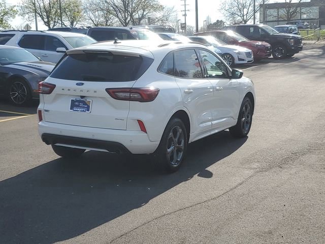 Certified 2024 Ford Escape ST-Line w/ Tech Pack #1 AWD/4WD image 3
