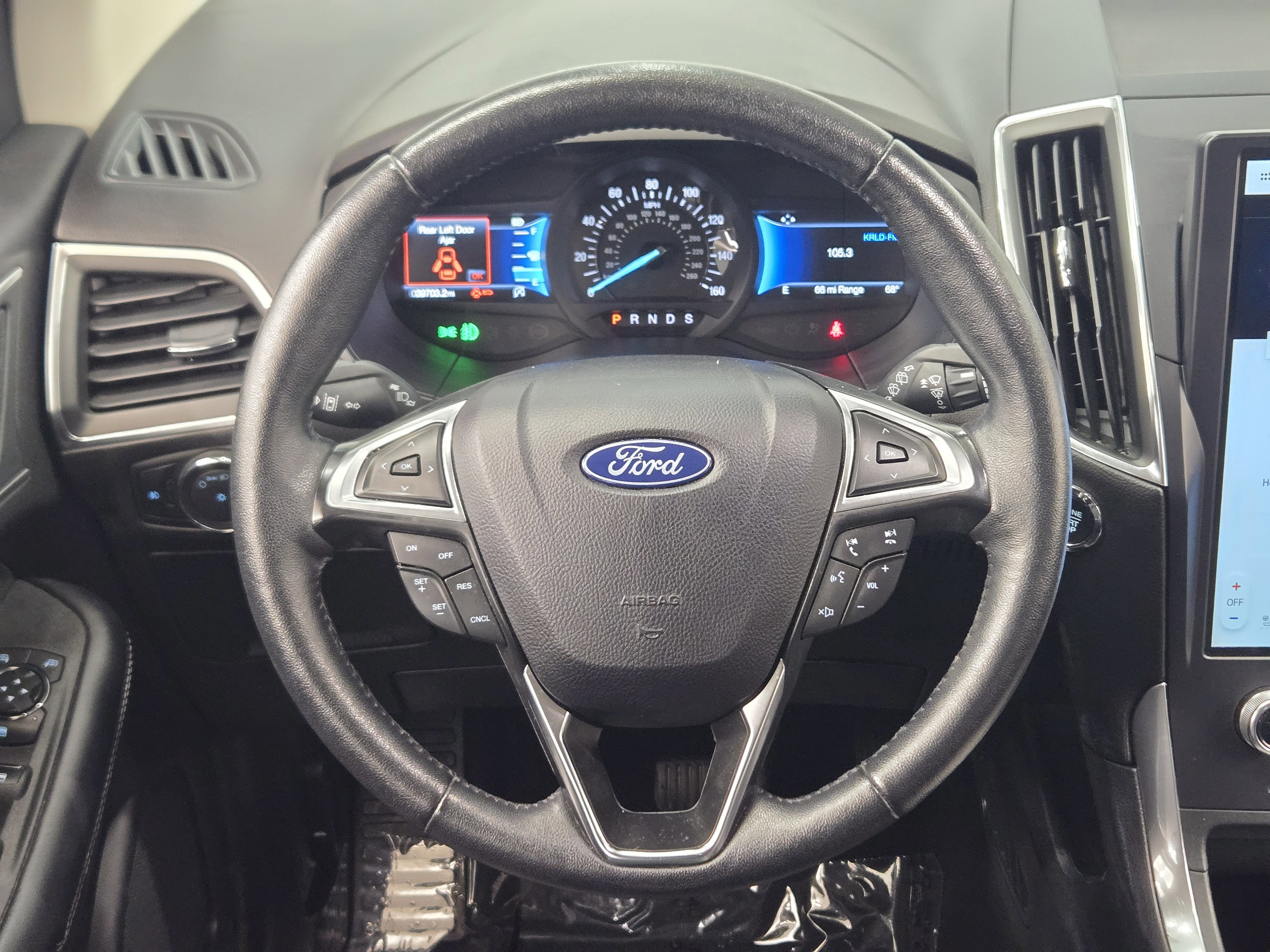 Certified 2024 Ford Edge Titanium image 25