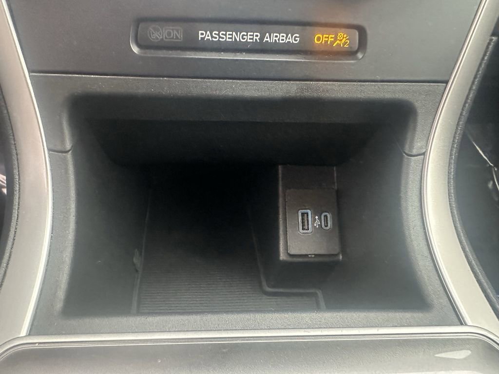 Certified 2023 Ford Edge SEL image 20